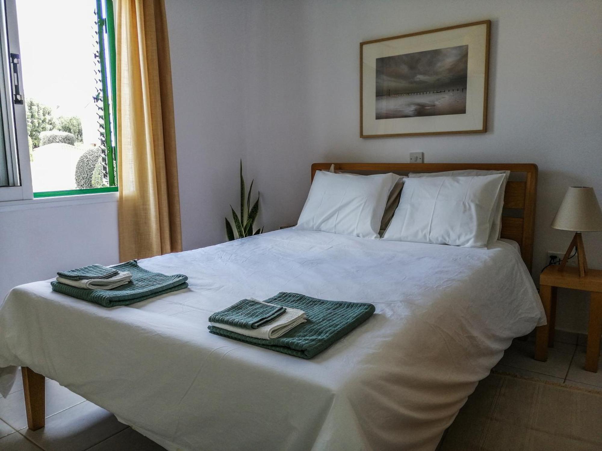 Top Seaview Apartment In Peyia Exterior photo