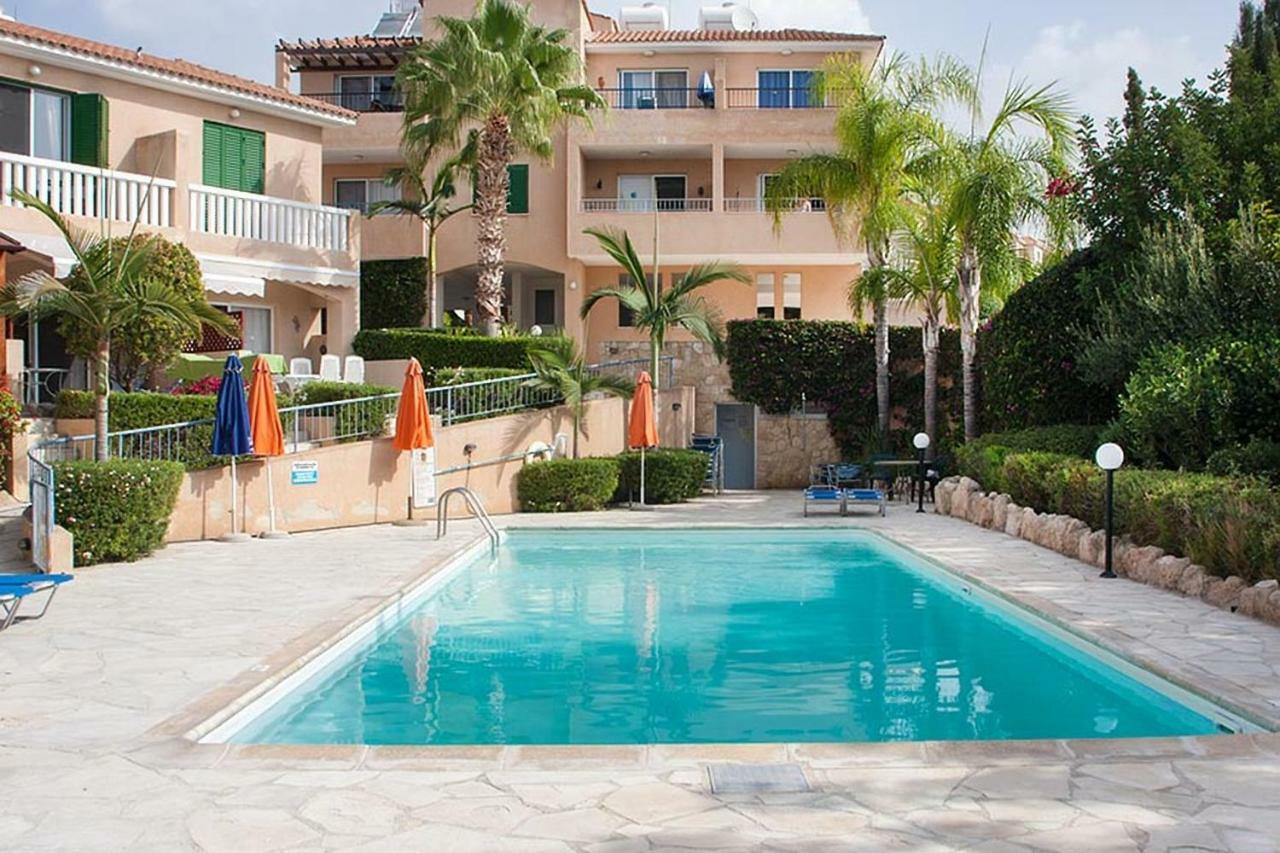 Top Seaview Apartment In Peyia Exterior photo