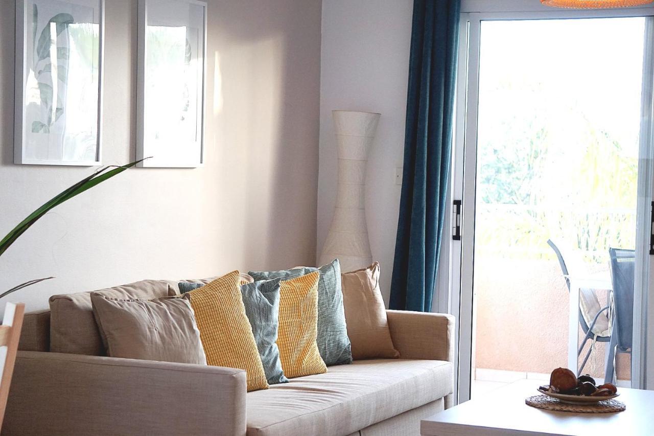 Top Seaview Apartment In Peyia Exterior photo